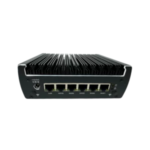 Back panel of the MDS Blender router (showing Ethernet WAN/LAN ports)