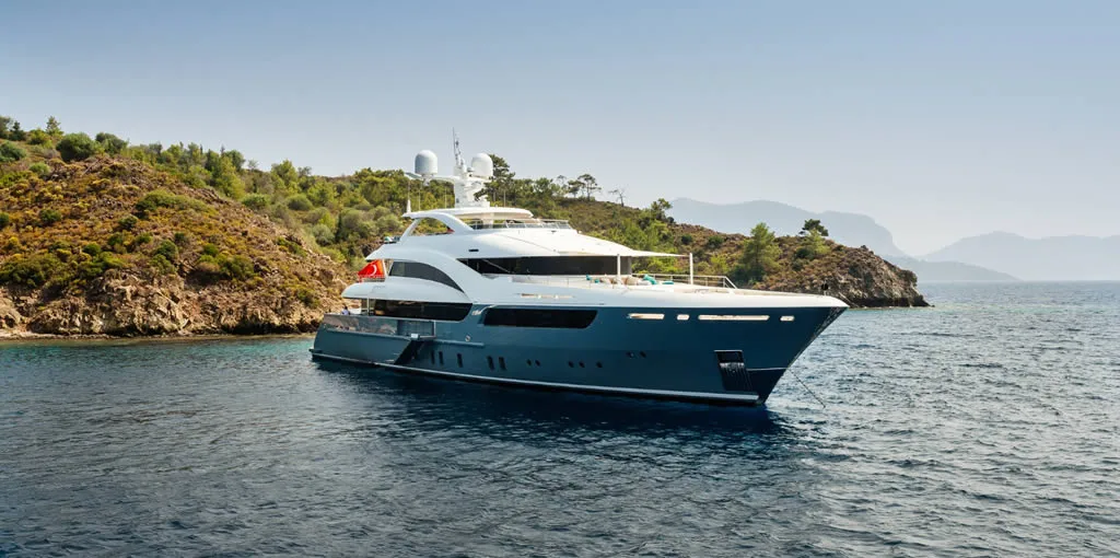 Starlink Accessories: Optimize Your Marine Connectivity